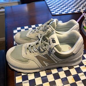 New Balance 574 Light Grey Retro Runner Sneakers